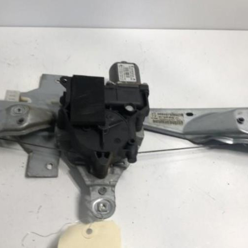 Leve vitre electrique arriere gauche PEUGEOT 308 1 SW