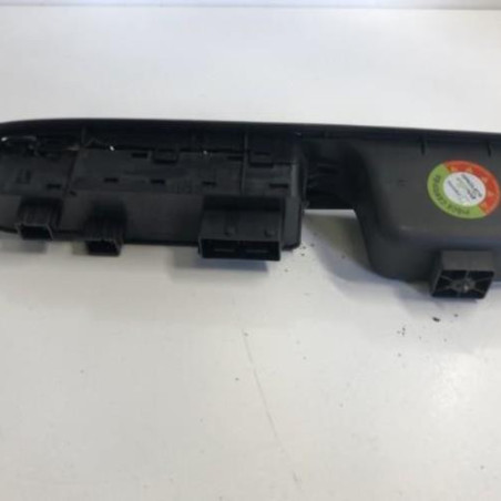 Interrupteur de leve vitre avant gauche CITROEN C4 2