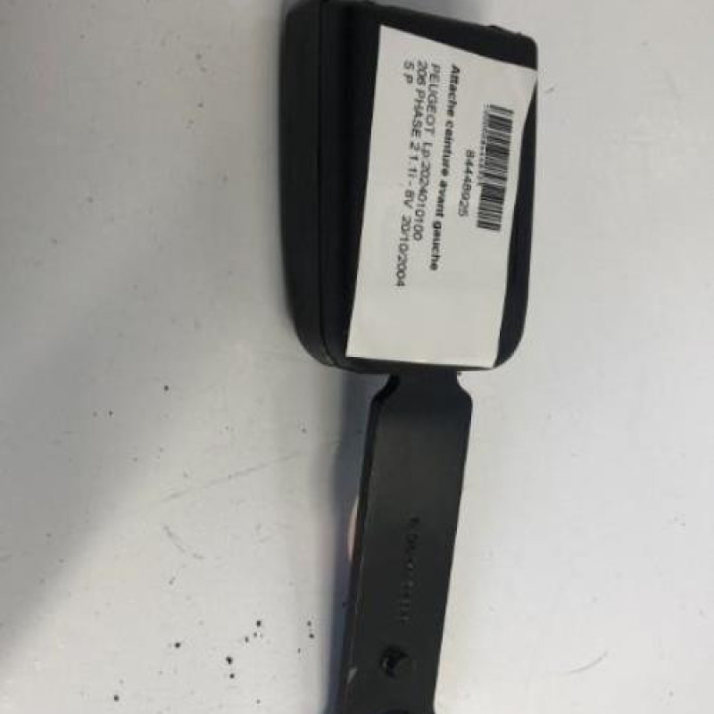 Attache ceinture avant gauche PEUGEOT 206