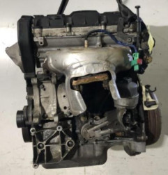 Moteur PEUGEOT 307 Photo n°1