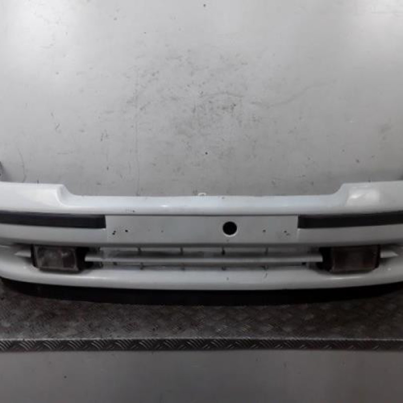 Pare choc avant RENAULT CLIO 1