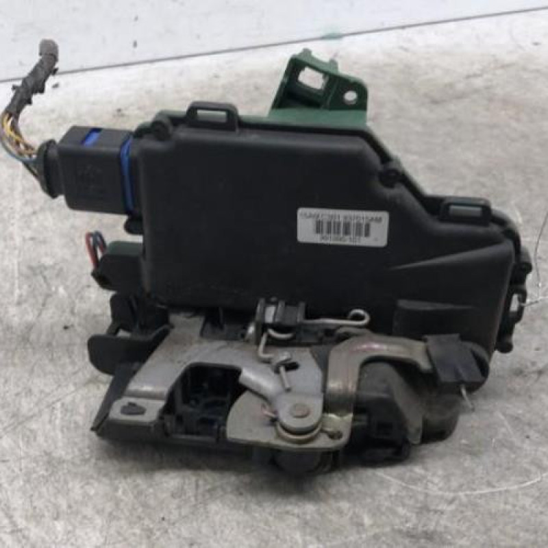 Serrure avant gauche SEAT IBIZA 3 Serrure avant gauche SEAT IBIZA 3