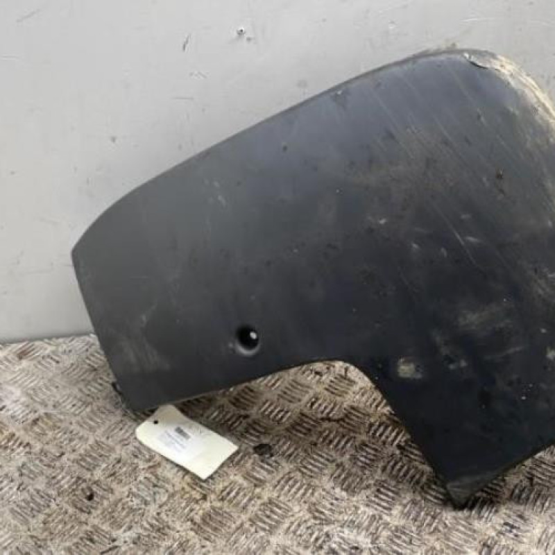 Crosse arriere droit RENAULT TRAFIC 2 Crosse arriere droit RENAULT TRAFIC 2