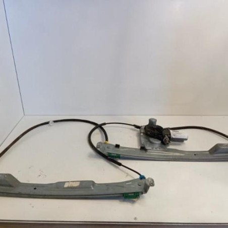 Leve vitre electrique avant droit RENAULT CLIO 3 Photo n°1