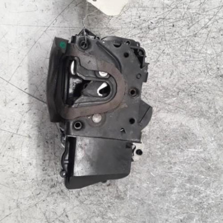 Serrure avant gauche PEUGEOT 607