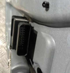 Leve vitre electrique arriere gauche VOLKSWAGEN GOLF 4
