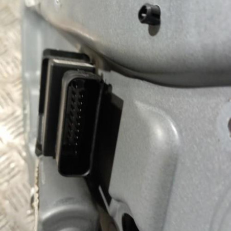 Leve vitre electrique arriere gauche VOLKSWAGEN GOLF 4
