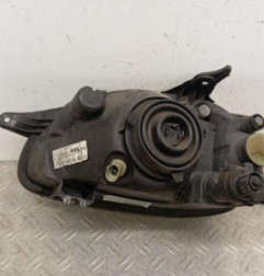 Optique avant principal droit (feux)(phare) OPEL CORSA B