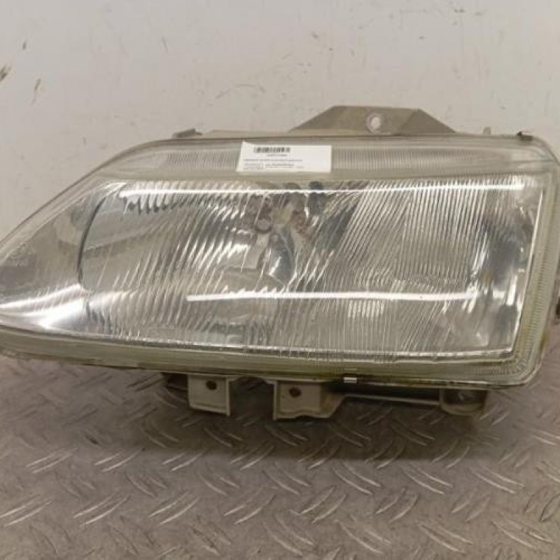Optique avant principal gauche (feux)(phare) RENAULT LAGUNA 1