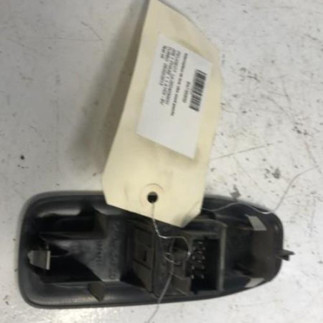Interrupteur de leve vitre avant gauche PEUGEOT 208 1