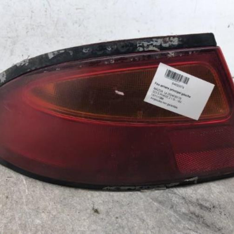 Feu arriere principal gauche (feux) MAZDA 323 5