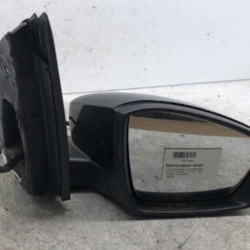 Retroviseur droit VOLKSWAGEN POLO 5