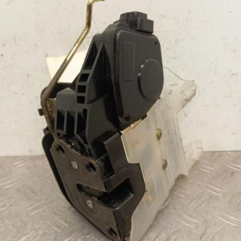 Serrure avant droit HYUNDAI TUCSON 1