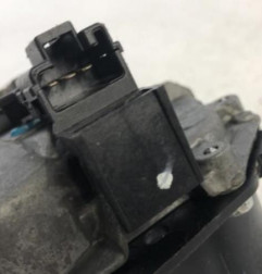 Moteur essuie glace arriere CITROEN C1 1 Photo n°3