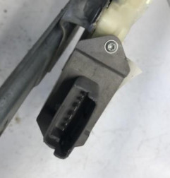 Leve vitre electrique avant gauche PEUGEOT 3008 1