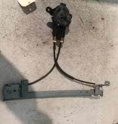 Leve vitre mecanique arriere droit PEUGEOT 106 Photo n°1