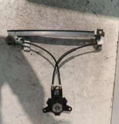 Leve vitre mecanique arriere droit PEUGEOT 106