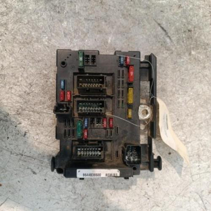 Boitier servitude moteur (BSM) CITROEN C8
