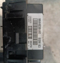 Boitier servitude moteur (BSM) CITROEN C8 Photo n°3