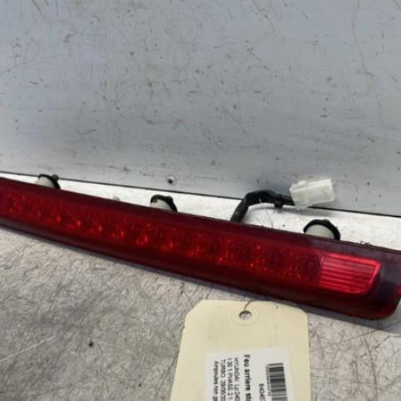 Feu arriere stop central HYUNDAI I 30 1