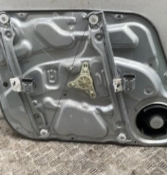 Leve vitre electrique avant droit HYUNDAI I 30 1 Photo n°4