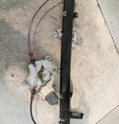 Leve vitre electrique avant gauche NISSAN MICRA 3