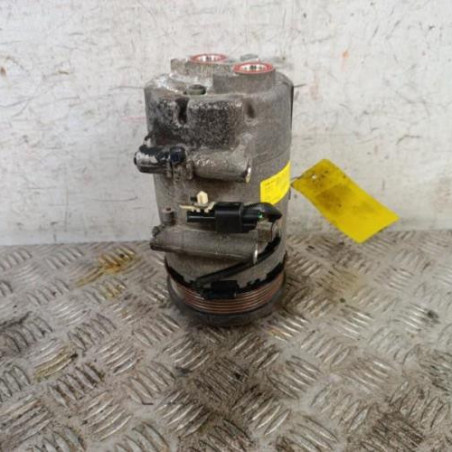 Compresseur clim FORD FOCUS 2 Photo n°1