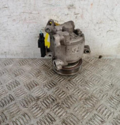 Compresseur clim CITROEN C1 2 Photo n°1