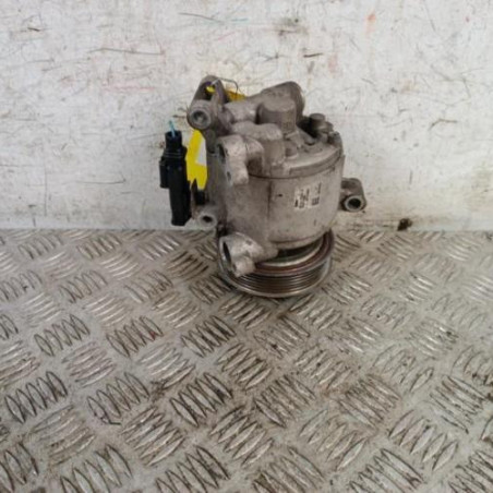 Compresseur clim CITROEN C1 2 Photo n°1