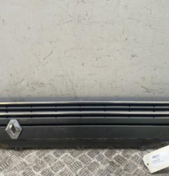 Calandre RENAULT SUPER 5 Photo n°1
