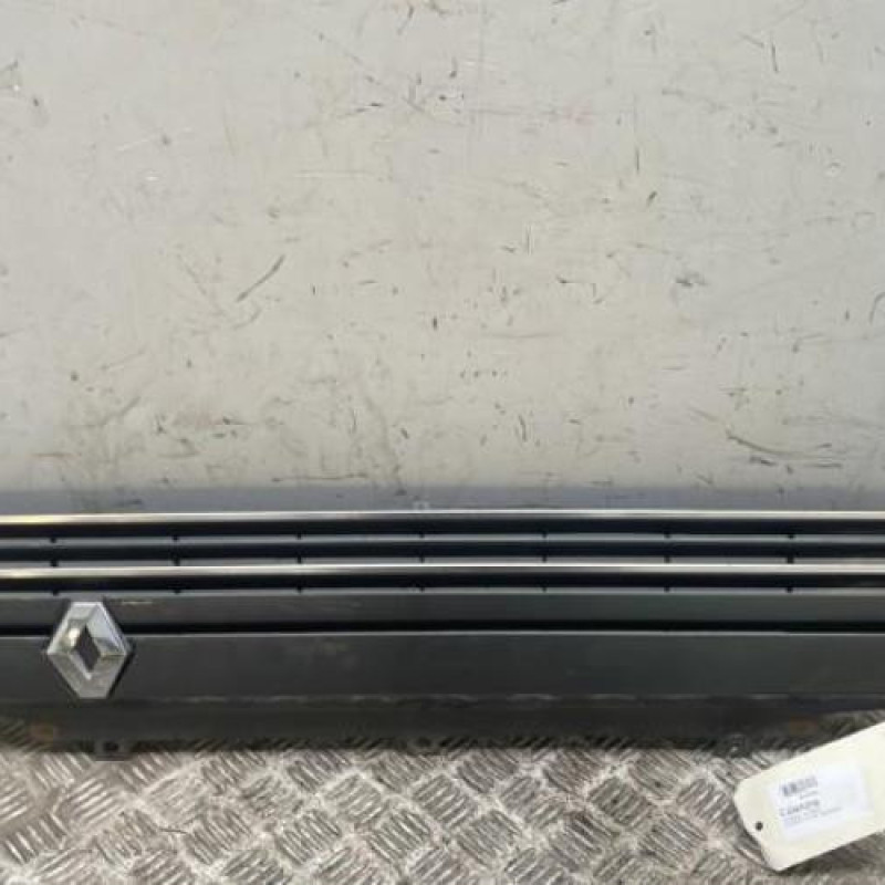 Calandre RENAULT SUPER 5 Calandre RENAULT SUPER 5