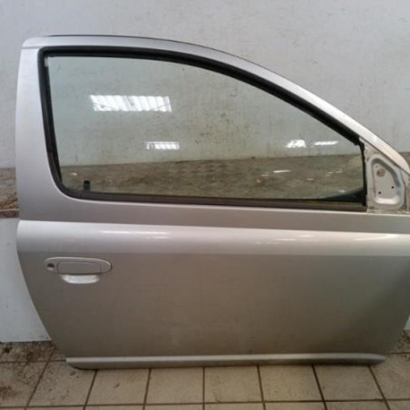 Porte avant droit TOYOTA YARIS 1 Photo n°1