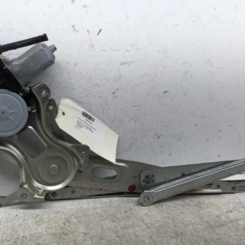 Leve vitre electrique arriere droit TOYOTA PRIUS 2