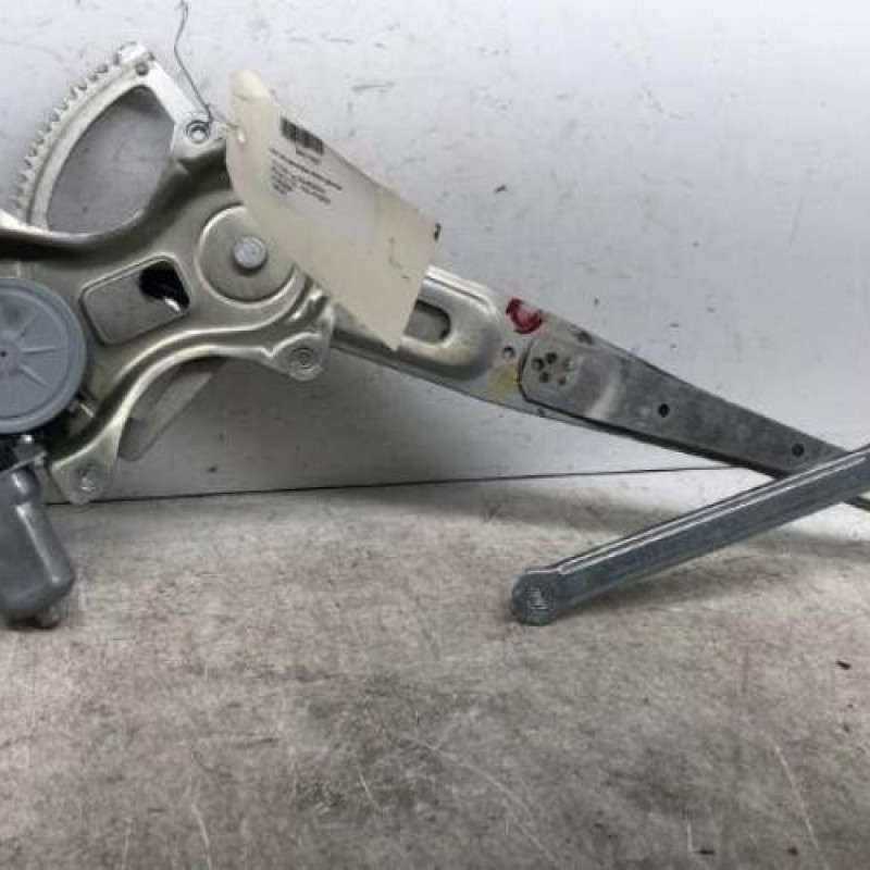 Leve vitre electrique arriere gauche TOYOTA PRIUS 2