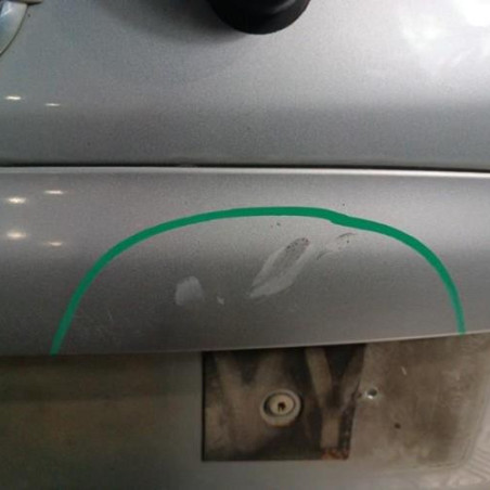 Malle/Hayon arriere NISSAN NOTE 1