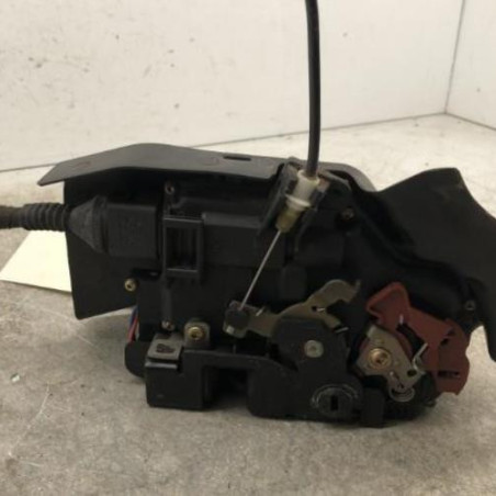 Serrure arriere droit AUDI A4 2