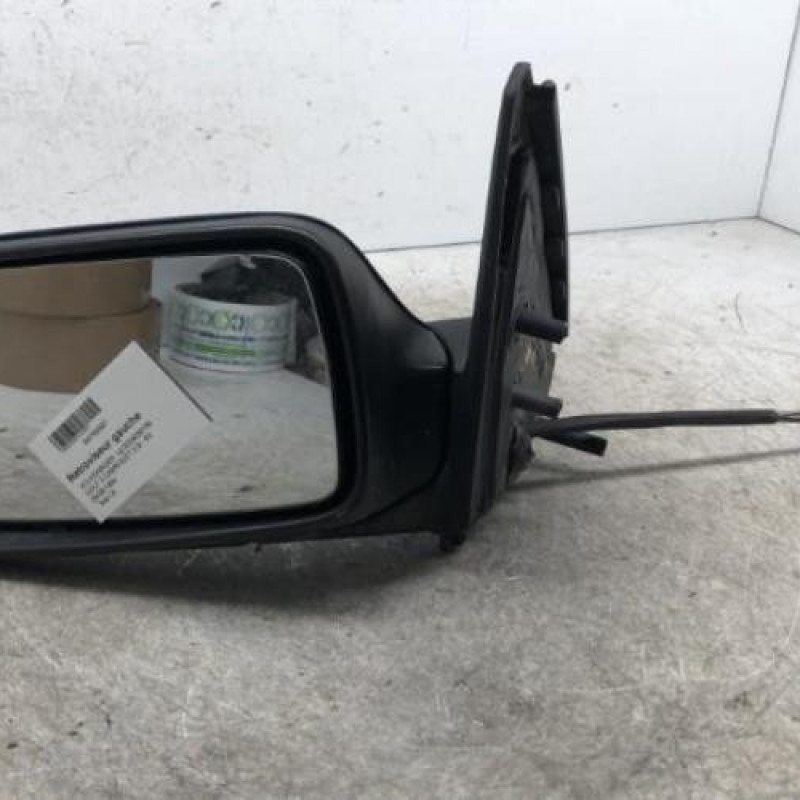Retroviseur gauche VOLKSWAGEN GOLF 3