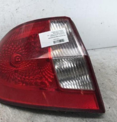 Feu arriere principal gauche (feux) HYUNDAI GETZ Photo n°1