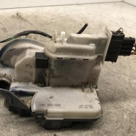 Serrure avant droit VOLKSWAGEN GOLF 3