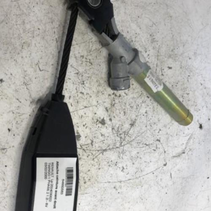 Attache ceinture avant droit RENAULT TWINGO 1