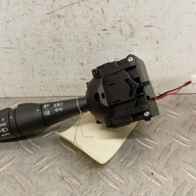Commodo phare RENAULT CLIO 4 Commodo phare RENAULT CLIO 4