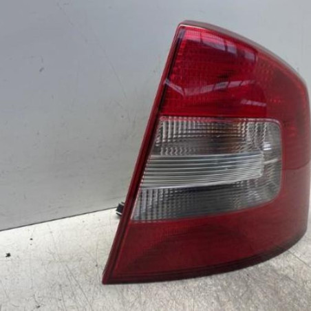 Feu arriere principal droit (feux) SKODA OCTAVIA 2