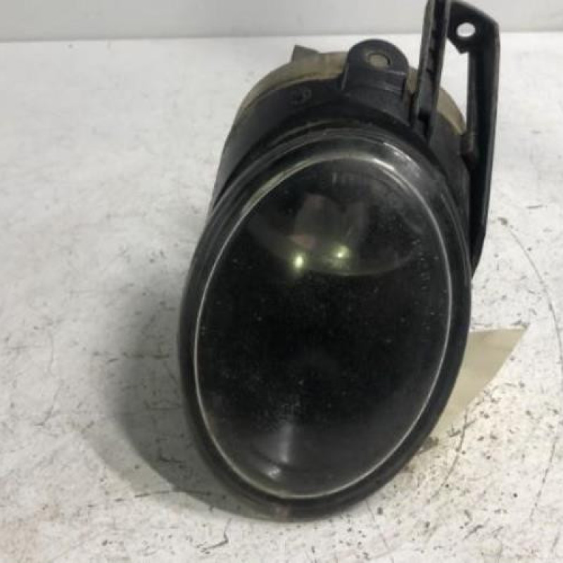 Anti brouillard droit (feux) VOLKSWAGEN PASSAT 5