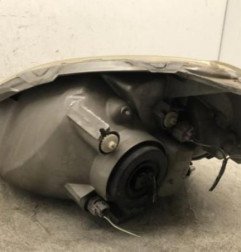 Optique avant principal droit (feux)(phare) TOYOTA YARIS 1