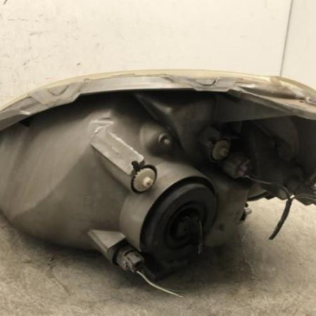 Optique avant principal droit (feux)(phare) TOYOTA YARIS 1