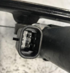 Leve vitre electrique avant gauche FIAT PUNTO 2 Photo n°3