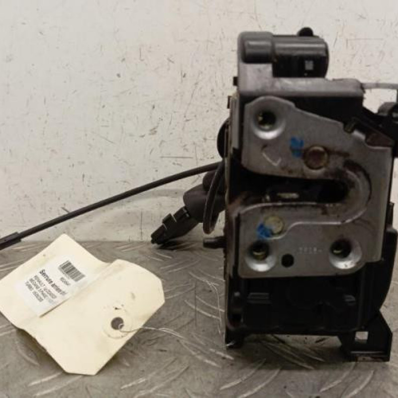 Serrure arriere droit RENAULT MEGANE 3 Serrure arriere droit RENAULT MEGANE 3