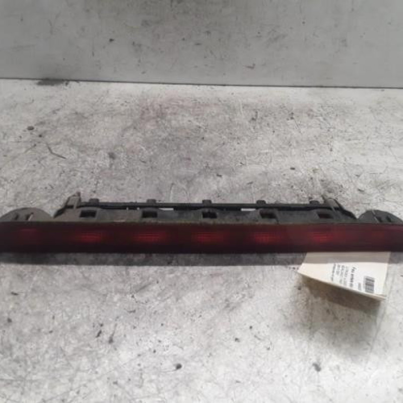 Feu arriere stop central CITROEN BERLINGO 1 Feu arriere stop central CITROEN BERLINGO 1