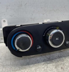 Commande chauffage RENAULT CAPTUR 1