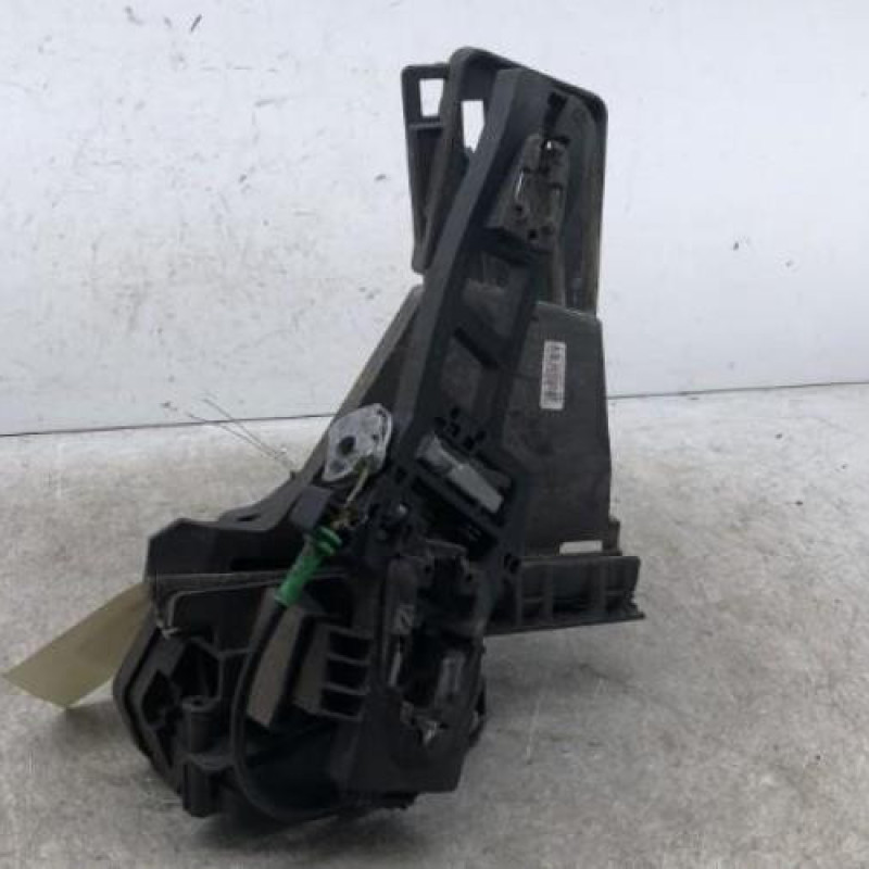 Serrure arriere droit FORD FIESTA 6 Serrure arriere droit FORD FIESTA 6